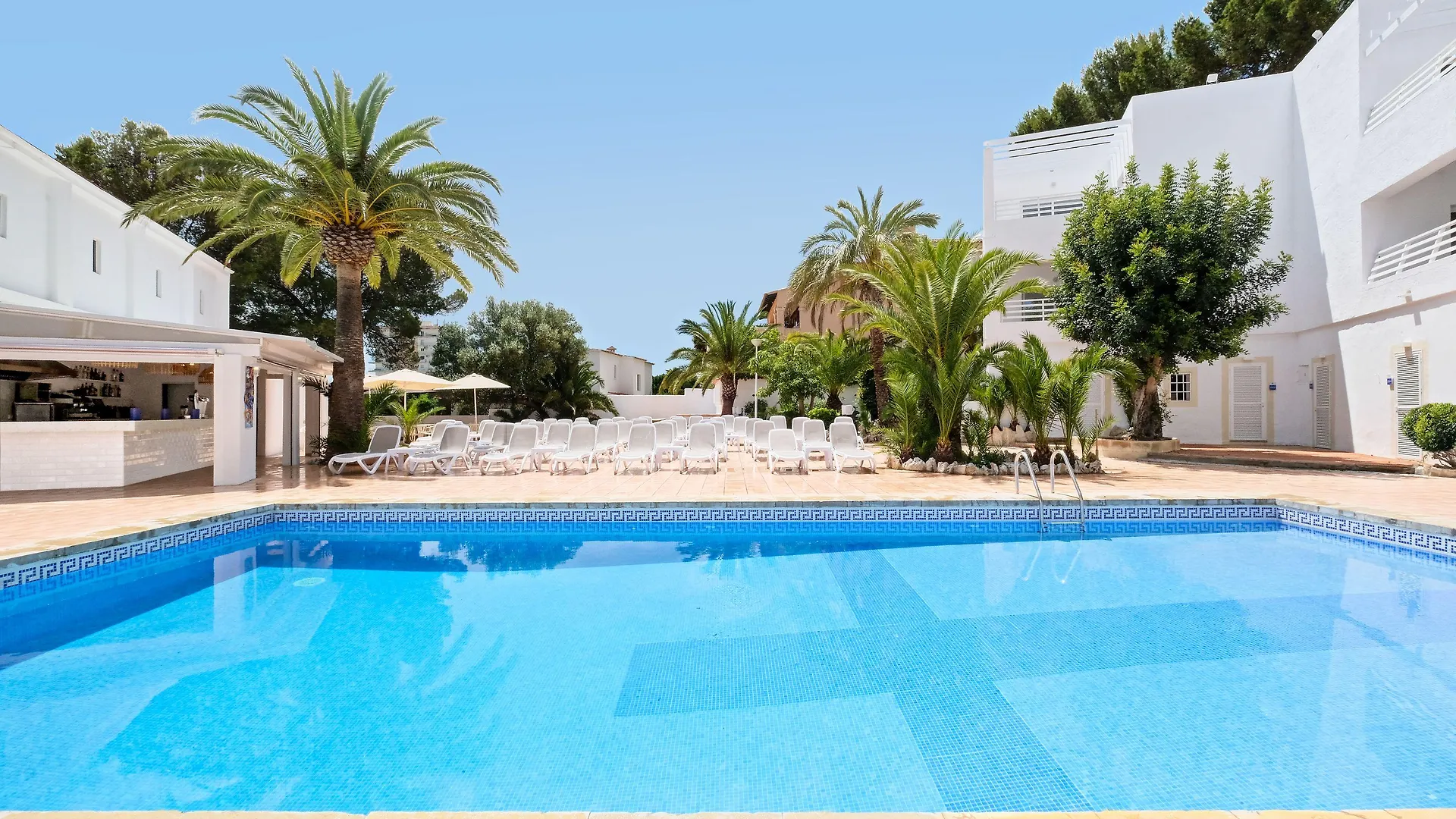 Azuline Hotel Palmanova Garden